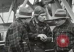 Standbild Oberst Balchen zur Rettung der Überlebenden Viking Boston Massachusetts USA, 1931, aus Sekunde 17 historischem Filmmaterial Videoclip 65675023630