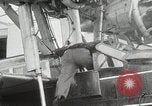 Standbild Oberst Balchen zur Rettung der Überlebenden Viking Boston Massachusetts USA, 1931, aus Sekunde 23 historischem Filmmaterial Videoclip 65675023630