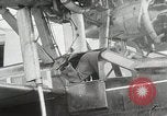 Standbild Oberst Balchen zur Rettung der Überlebenden Viking Boston Massachusetts USA, 1931, aus Sekunde 25 historischem Filmmaterial Videoclip 65675023630
