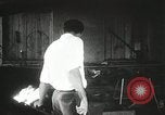 Standbild Bildhauer emulieren Cellini Miami Florida USA, 1931, aus Sekunde 13 historischem Filmmaterial Videoclip 65675023631