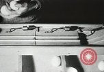 Standbild Szenen der Geflügelfarm Berlin Deutschland, 1931, aus Sekunde 39 historischem Filmmaterial Videoclip 65675023633