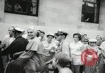 Standbild Esther Williams bei Raw Wind in Eden Premier Atlantic City New Jersey USA, 1958, aus Sekunde 5 historischem Filmmaterial Videoclip 65675023640