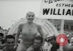 Standbild Esther Williams bei Raw Wind in Eden Premier Atlantic City New Jersey USA, 1958, aus Sekunde 40 historischem Filmmaterial Videoclip 65675023640