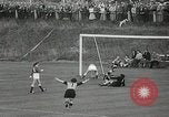 Standbild Frauen Fussball Holland Niederlande, 1958, aus Sekunde 29 historischem Filmmaterial Videoclip 65675023641