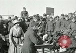 Immagine di Attività sociali da YMCA United States USA, 1917, secondo 30 filmato di repertorio 65675023643