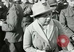 Immagine di Attività sociali da YMCA United States USA, 1917, secondo 40 filmato di repertorio 65675023643