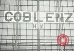 Standbild US-Truppen an den YMCA in Koblenz im Ersten Weltkrieg Koblenz Deutschland, 1918, aus Sekunde 1 historischem Filmmaterial Videoclip 65675023646