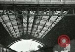 Standbild US-Truppen an den YMCA in Koblenz im Ersten Weltkrieg Koblenz Deutschland, 1918, aus Sekunde 14 historischem Filmmaterial Videoclip 65675023646