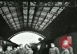 Standbild US-Truppen an den YMCA in Koblenz im Ersten Weltkrieg Koblenz Deutschland, 1918, aus Sekunde 15 historischem Filmmaterial Videoclip 65675023646