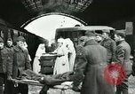 Standbild US-Truppen an den YMCA in Koblenz im Ersten Weltkrieg Koblenz Deutschland, 1918, aus Sekunde 33 historischem Filmmaterial Videoclip 65675023646