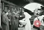 Standbild US-Truppen an den YMCA in Koblenz im Ersten Weltkrieg Koblenz Deutschland, 1918, aus Sekunde 47 historischem Filmmaterial Videoclip 65675023646