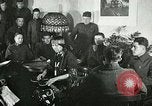 Image Redfeather Tsianina divertit les troupes United States USA, 1918, de la seconde 4 séquences d'archives historiques vidéo 65675023647