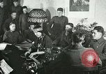Image Redfeather Tsianina divertit les troupes United States USA, 1918, de la seconde 18 séquences d'archives historiques vidéo 65675023647