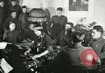 Image Redfeather Tsianina divertit les troupes United States USA, 1918, de la seconde 30 séquences d'archives historiques vidéo 65675023647