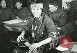 Image Redfeather Tsianina divertit les troupes United States USA, 1918, de la seconde 45 séquences d'archives historiques vidéo 65675023647