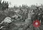 Standbild Rote Kreuz Aktivisten Krankenschwester US-Soldaten Fleville Chatel Frankreich, 1918, aus Sekunde 4 historischem Filmmaterial Videoclip 65675023653