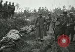 Standbild Rote Kreuz Aktivisten Krankenschwester US-Soldaten Fleville Chatel Frankreich, 1918, aus Sekunde 7 historischem Filmmaterial Videoclip 65675023653