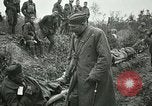 Standbild Rote Kreuz Aktivisten Krankenschwester US-Soldaten Fleville Chatel Frankreich, 1918, aus Sekunde 21 historischem Filmmaterial Videoclip 65675023653