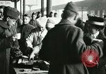 Standbild Tierschutz Aktivitäten durch das Rote Kreuz am Ende der Ersten Weltkrieg Trier Deutschland, 1918, aus Sekunde 24 historischem Filmmaterial Videoclip 65675023654
