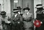 Standbild Tierschutz Aktivitäten durch das Rote Kreuz am Ende der Ersten Weltkrieg Trier Deutschland, 1918, aus Sekunde 39 historischem Filmmaterial Videoclip 65675023654