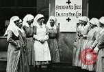 Standbild Tierschutz Aktivitäten durch das Rote Kreuz am Ende der Ersten Weltkrieg Trier Deutschland, 1918, aus Sekunde 51 historischem Filmmaterial Videoclip 65675023654