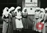 Standbild Tierschutz Aktivitäten durch das Rote Kreuz am Ende der Ersten Weltkrieg Trier Deutschland, 1918, aus Sekunde 58 historischem Filmmaterial Videoclip 65675023654