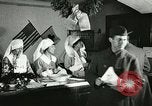 Standbild Tierschutz Aktivitäten durch das Rote Kreuz am Ende der Ersten Weltkrieg Trier Deutschland, 1918, aus Sekunde 61 historischem Filmmaterial Videoclip 65675023654