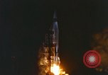 Image Test de nuit d'Atlas-7D missile Cape Canaveral Florida USA, 1959, de la seconde 17 séquences d'archives historiques vidéo 65675023665