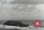 Image Bataille de débarquements de Tarawa Tarawa Îles Gilbert, 1943, de la seconde 17 séquences d'archives historiques vidéo 65675023678