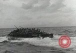 Image Bataille de débarquements de Tarawa Tarawa Îles Gilbert, 1943, de la seconde 19 séquences d'archives historiques vidéo 65675023678