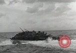 Image Bataille de débarquements de Tarawa Tarawa Îles Gilbert, 1943, de la seconde 21 séquences d'archives historiques vidéo 65675023678