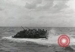 Image Bataille de débarquements de Tarawa Tarawa Îles Gilbert, 1943, de la seconde 24 séquences d'archives historiques vidéo 65675023678