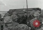 Image Bataille de débarquements de Tarawa Tarawa Îles Gilbert, 1943, de la seconde 33 séquences d'archives historiques vidéo 65675023678