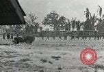 Standbild US Marines Gilbert Inseln, 1943, aus Sekunde 46 historischem Filmmaterial Videoclip 65675023684