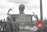 Standbild US Marines Gilbert Inseln, 1943, aus Sekunde 52 historischem Filmmaterial Videoclip 65675023684