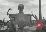 Standbild US Marines Gilbert Inseln, 1943, aus Sekunde 54 historischem Filmmaterial Videoclip 65675023684