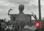 Standbild US Marines Gilbert Inseln, 1943, aus Sekunde 57 historischem Filmmaterial Videoclip 65675023684
