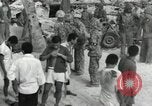 Standbild die koreanischen Arbeitnehmer Gilbert Inseln, 1943, aus Sekunde 3 historischem Filmmaterial Videoclip 65675023685