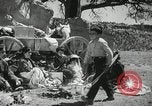 Image Navajo Native American Indian family United States USA, 1938, de la seconde 16 séquences d'archives historiques vidéo 65675023687