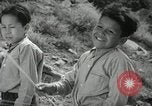 Image Navajo Native American Indian family United States USA, 1938, de la seconde 33 séquences d'archives historiques vidéo 65675023687