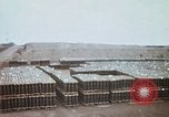 Immagine di Obice gusci in discarica di munizioni Long Binh Vietnam, 1969, secondo 47 filmato di repertorio 65675023698