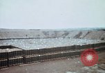 Immagine di Obice gusci in discarica di munizioni Long Binh Vietnam, 1969, secondo 57 filmato di repertorio 65675023698