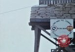 Immagine di Terminale Pol Long Binh Vietnam, 1969, secondo 9 filmato di repertorio 65675023699