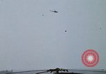 Image OH-6Un hélicoptère Vietnam, 1969, de la seconde 10 séquences d'archives historiques vidéo 65675023705