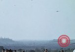 Image OH-6Un hélicoptère Vietnam, 1969, de la seconde 30 séquences d'archives historiques vidéo 65675023705