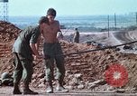Image OH-6Un hélicoptère Vietnam, 1969, de la seconde 51 séquences d'archives historiques vidéo 65675023705