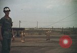 Immagine di Munizioni supply depot Long Binh Vietnam, 1970, secondo 7 filmato di repertorio 65675023710
