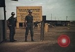 Immagine di Munizioni supply depot Long Binh Vietnam, 1970, secondo 38 filmato di repertorio 65675023710