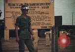 Immagine di Munizioni supply depot Long Binh Vietnam, 1970, secondo 41 filmato di repertorio 65675023710
