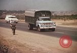 Immagine di Autostrada security Long Binh Vietnam, 1970, secondo 24 filmato di repertorio 65675023712